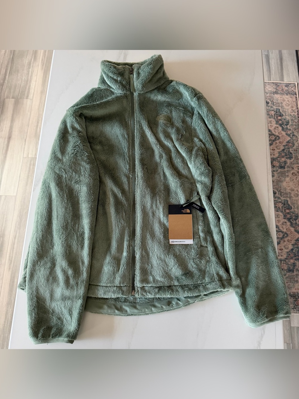 The North Face Women's Osito Jacket - Moss Large New with Tags